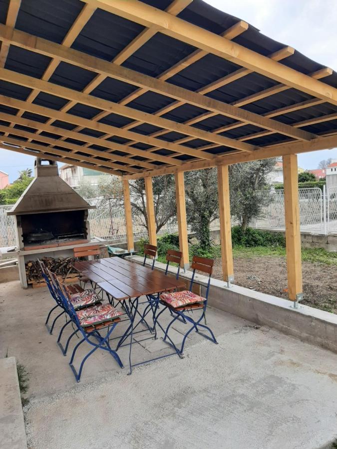 Apartman Jezidzic Kaštela Exteriér fotografie
