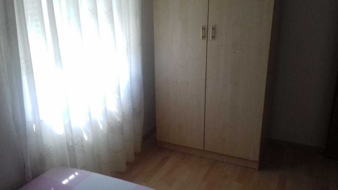 Apartman Jezidzic Kaštela Exteriér fotografie